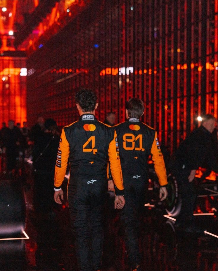 2025 F1 Racing Costume Worn by Lando Norris & Oscar Piastri